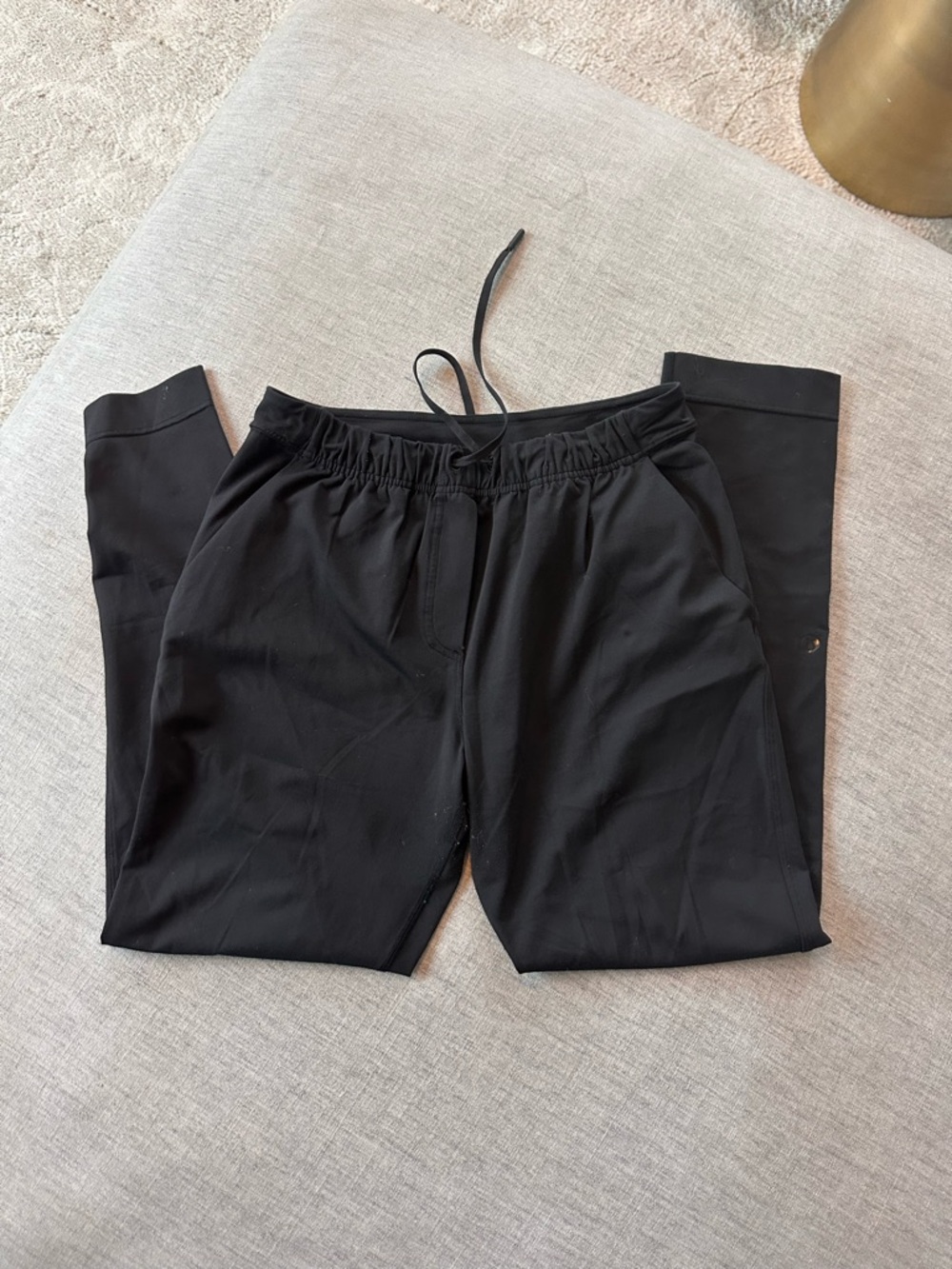 Lululemon Women’s Black Performance joggers, good condition, size 4